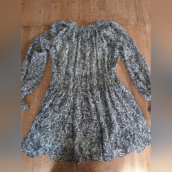 CINQ A SEPT Janelle long sleeve mini dress ruffly light green and black … - Picture 10 of 13